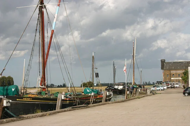 Standard Quay